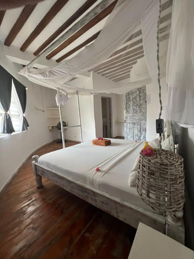 Duara Beach House Hotel Paje Luaran gambar